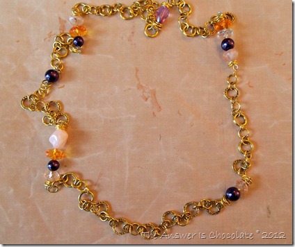 BM Run Raisin Gold Chain