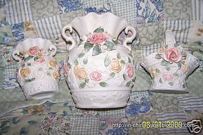 In china vase:vase-28588