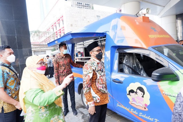 Pemkot Depok Dapat Hibah Mobil Perpustakaan Keliling