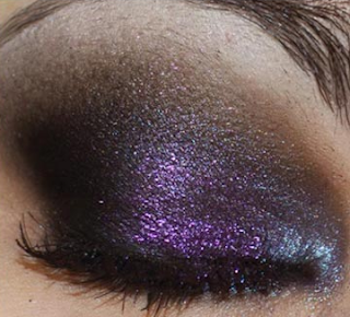Черно-фиолетовый макияж фото