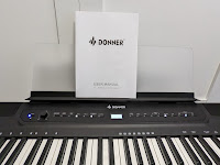 Donner SE-1 digital piano