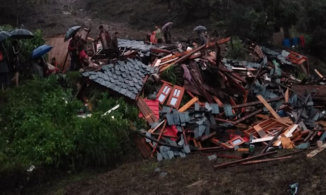 हिमाचल में बारिश ने मचाया तांडव, 50 से ज्यादा की मौत, 9 जिलों में 'येलो अलर्ट'