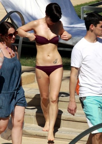 Christina Ricci Bikini Picture In Miami 