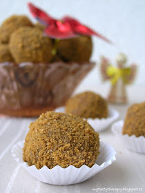 no bake Biscoff balls