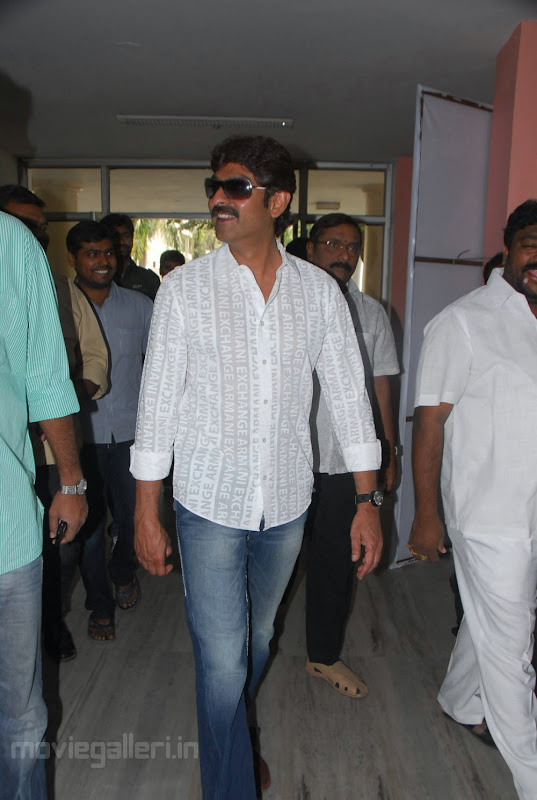 Jagapathi Babu Birthday Celebration Photo Gallery release images