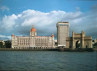 Taj Hotel palaces safaris