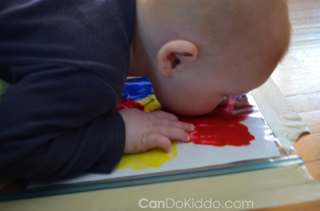 20+ paint recipes & art activities for babies & toddlers.  I love the MESS FREE art ideas!  {Taste safe recipes}