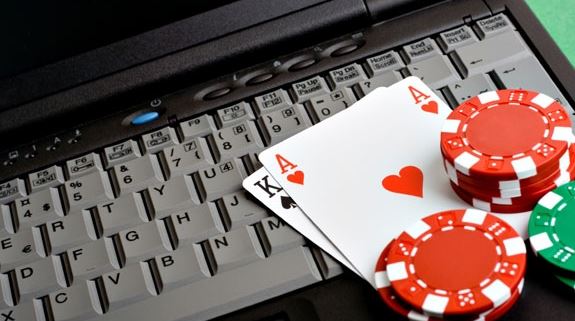 Langkah Muda Bermain Poker Online