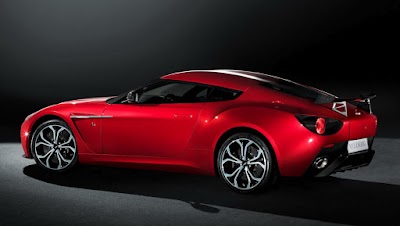 Έτοιμη η συλλεκτική Aston Martin V12 Zagato