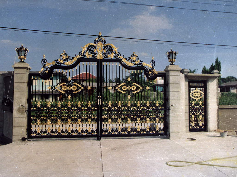 Iron gates design gallery KERALA HOME DEZIGN