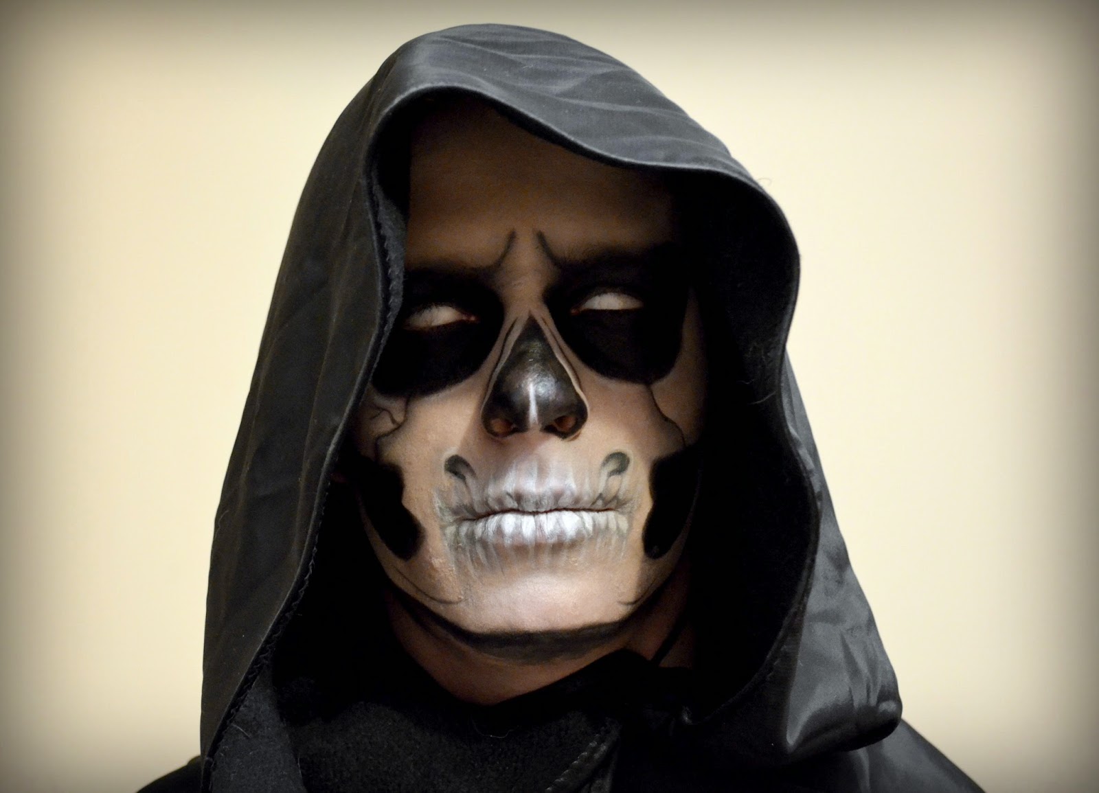 http://fifty-shades-of-beauty.blogspot.com/2015/01/charakteryzacja-skull-boy.html