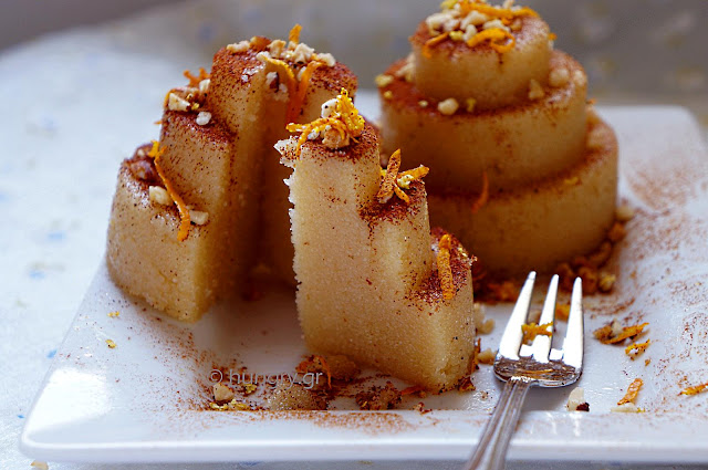 Sweet Semolina Halva with Honey