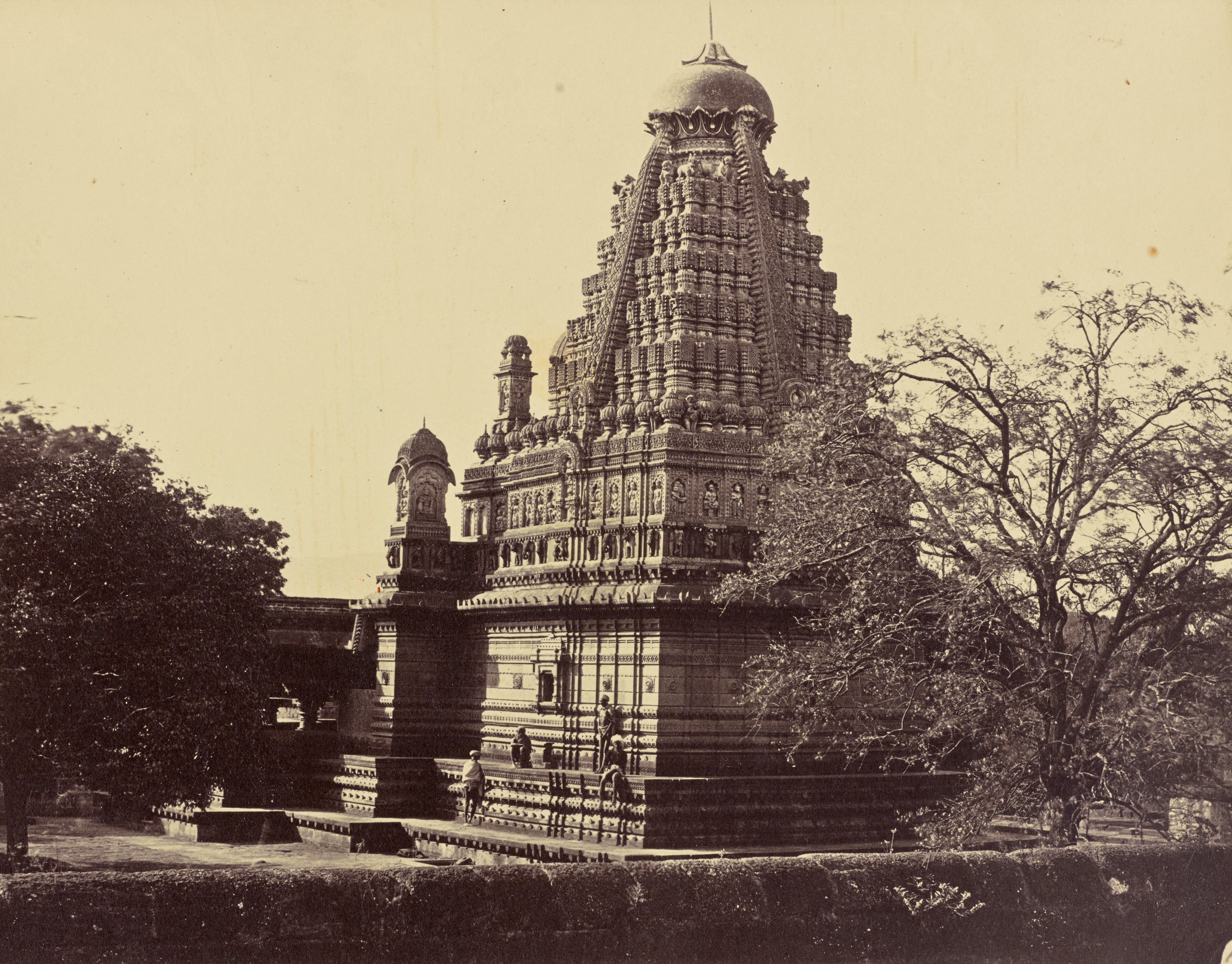 Grishneshwar Jyotirlinga Hindu Shiva Temple (Ghrneshwar or Ghushmeshwar), Aurangabad, Maharashtra, India | Rare & Old Vintage Photos (1860)