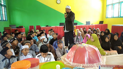 Jum'at Ibadah Bersama LPPAR WI Dan KKG PAI Kabupaten Bulukumba Di SDN 272 Balleanging