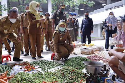 Wakil Gubernur Lampung Buka Pasar Murah Bersubsidi di Tubaba