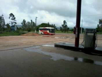 JOTUDE E OS SEUS ÔNIBUS SUCATEADOS. LEITOR DO BLOG ENVIA FOTO DE ÔNIBUS QUEBRADO SÁBADO PASSADO EM BOM CONSELHO