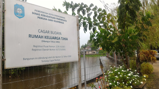 rumah keluarga tjhia