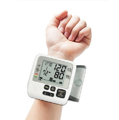 Khi sử dụng máy đo huyết áp điện tử cần phải lưu ý điều gì