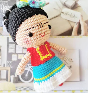 PATRON GRATIS FRIDA KAHLO AMIGURUMI 52350