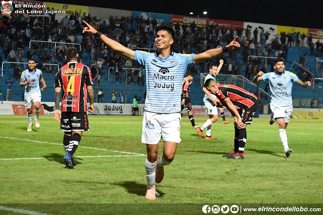 Gimnasia debutó en casa con una victoria