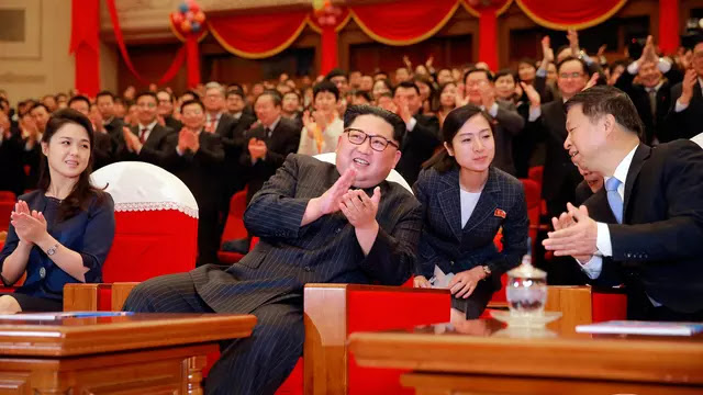 Viral, Pertemuan Antara Dua Mahasiswa Korea Selatan dan Korea Utara