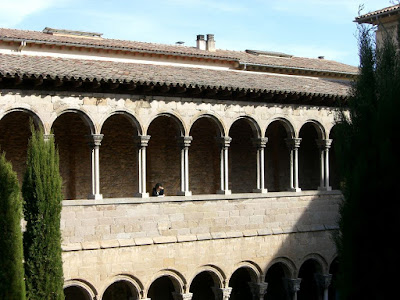 Claustro del monasterio de Ripoll