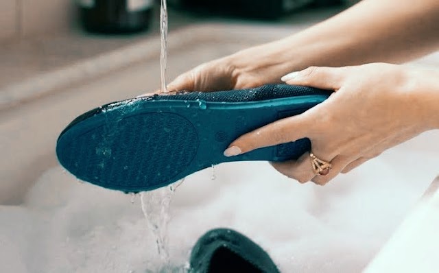 Rothy's - How To Wash Rothys | Washing Rothys