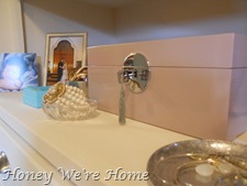 dresser, ring 003
