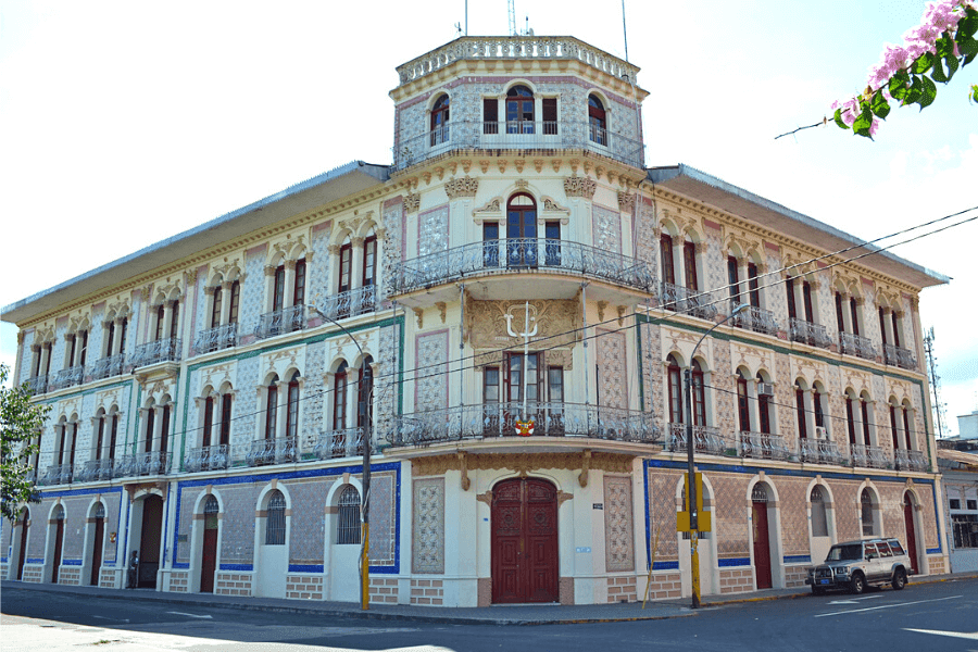 antiguo hotel palace