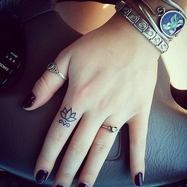 Pequena Lotus Dedo Tatuagem para as Meninas