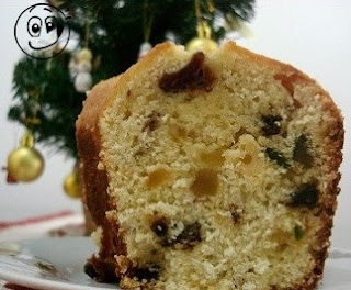 This Candied Nuts and Fruit Cake is ideal for Christmas and exquisite tasters. Try it.