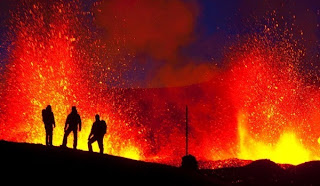 Letusan Gunung di Islandia 1