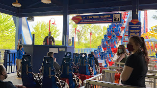 Superman The Ride Train Leaving Station Six Flags New England