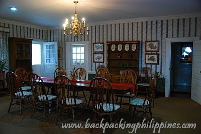 bell house dining room