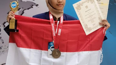 Pj Bupati Aceh Singkil Berikan Apresiasi Ke Mahasiswi, Peraih Juara I Lomba Bidang Pendidikan di Negara Turkiye 