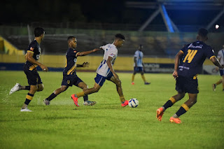 Universidad O&M FC derrota al Club Atlético Pantoja en la LDF