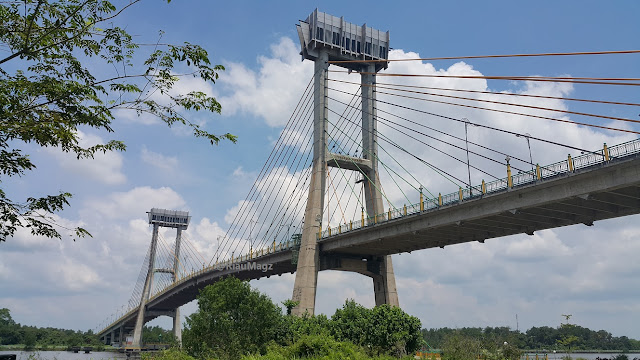 Jembatan Tengku Agung Sultanah Latifah