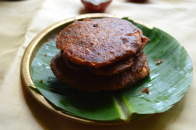 Thinnai Adhirasam | Foxtail Millet Jaggery Sweet | Diwali Sweet