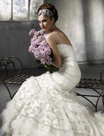 wedding gowns and evening dresses for sale United Arab Emirates