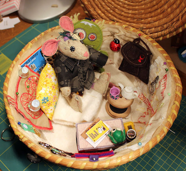 fimo, green tea, green monster, embroidery, Brother, mouse, Peanuts, Shodocks, souris, broderie