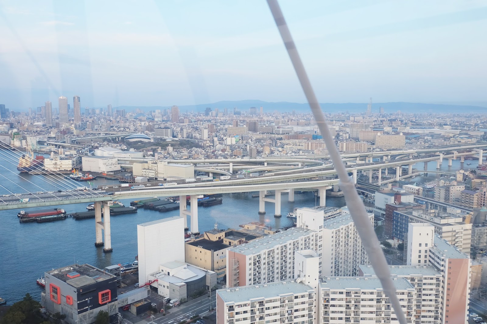 osaka japan from Tempozan Ferris Wheel | www.bigdreamerblog.com