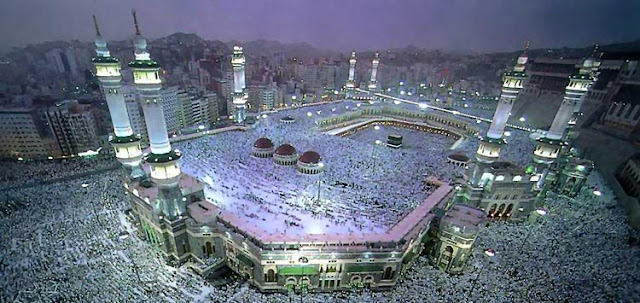 Why do Muslims go to the Mecca