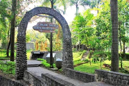 Tempat Wisata Di Kediri Jawa Timur 