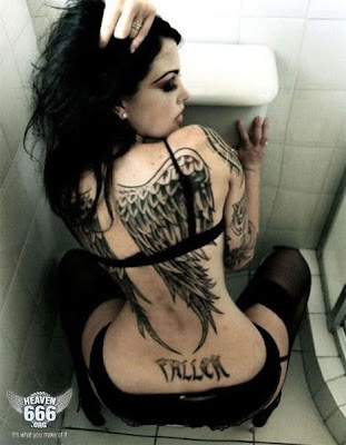 tribal tattoos for females. hot girl tattoos.