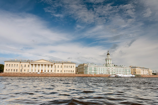 Panorama of the city from the Neva River (photo_11)