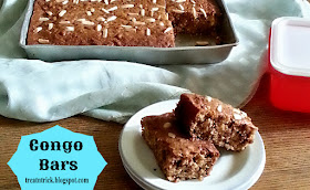 Congo Bars Recipe @ treatntrick.blogspot.com