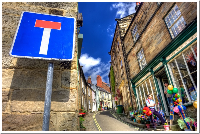 robin hood's bay dead end sign copy