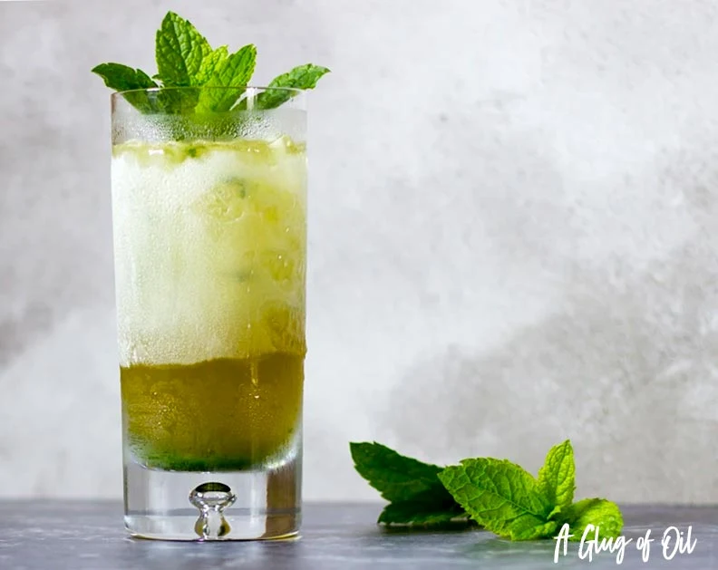 Mint Julep Cocktail.