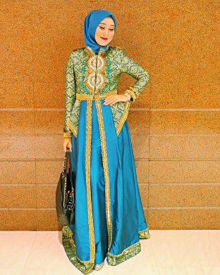 Inilah Koleksi Baju Terbaru Dian Pelangi Untuk Lebaran Tahun Ini