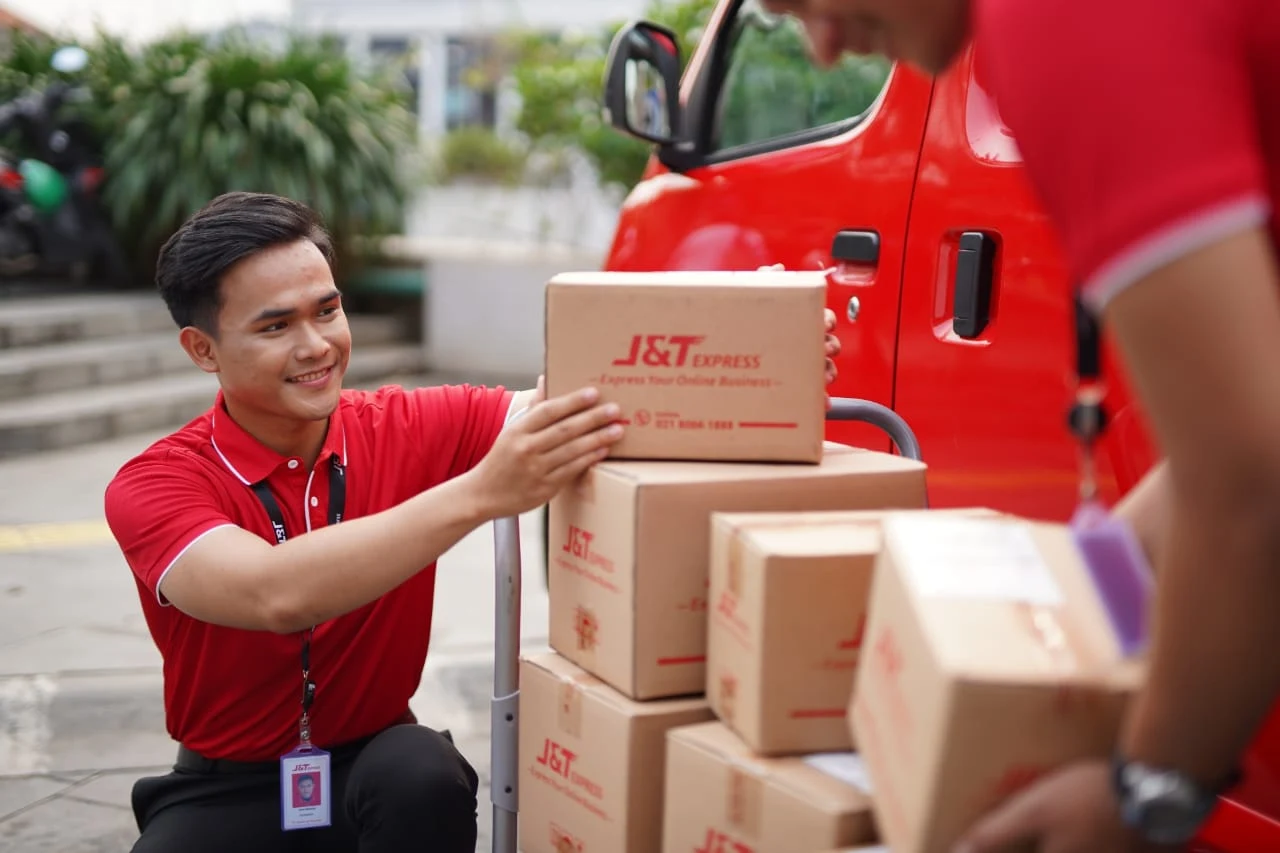 Cara Mengambil Paket di Drop Point J&T, Mudah dan Cepat!